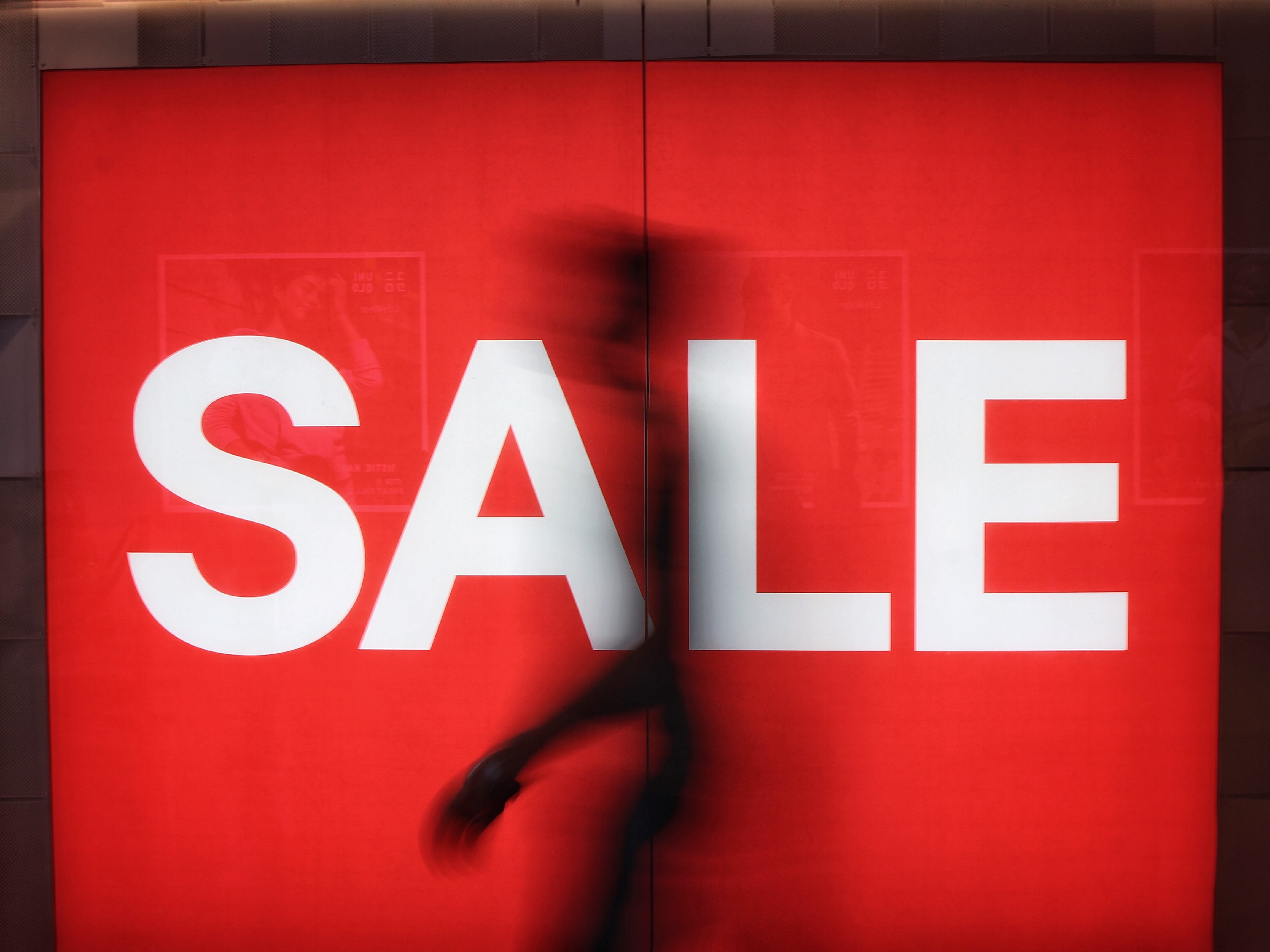 Ber Hennes og Mauritz sette seg inn i reglene for prismarkedsføring